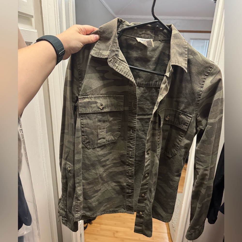 Camp button up